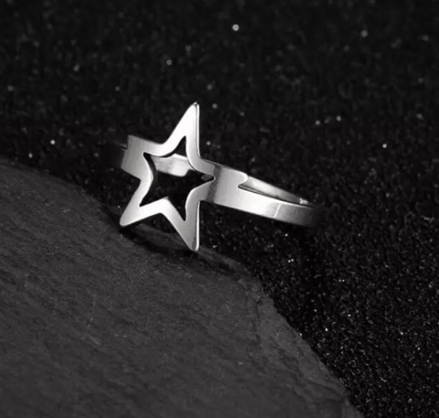Star Ring - Adjustable