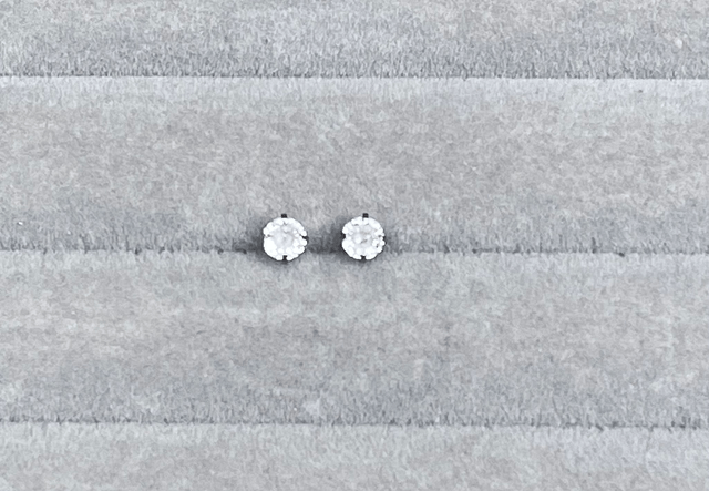 Solitaire Mini Comfort Back Studs