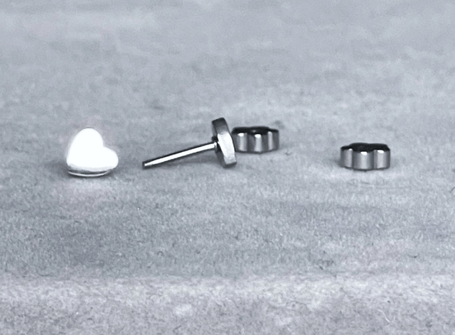 Heart Mini Comfort Back Studs