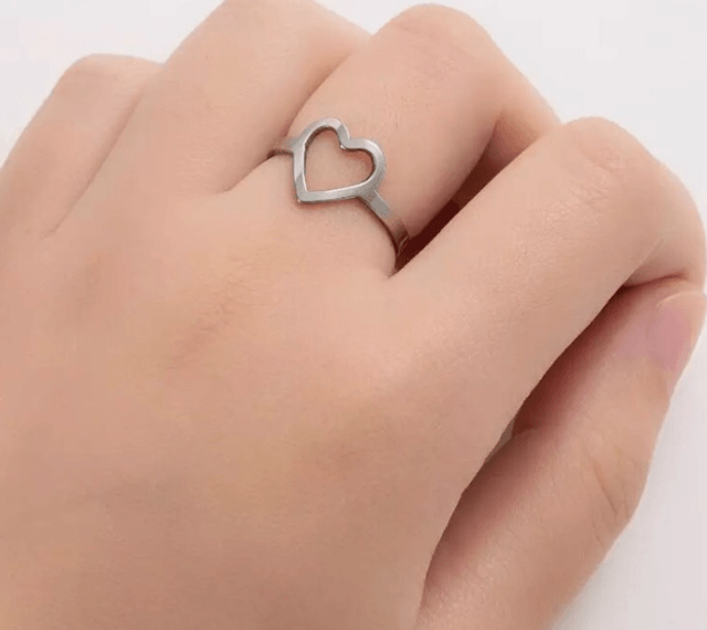 Heart Ring - Adjustable