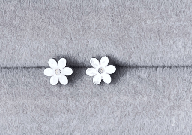 Daisy Mini Comfort Back Stud Earrings 
