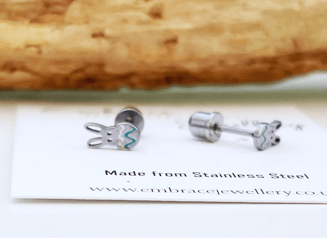 Rabbit in an Egg Mini Comfort Back Studs