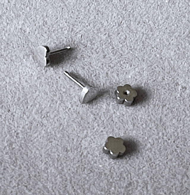 Heart Mini Comfort Back Studs