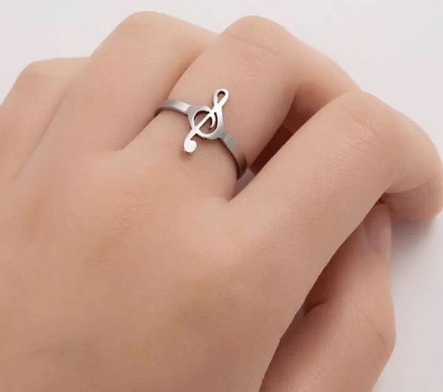 Musical Note Ring - Adjustable