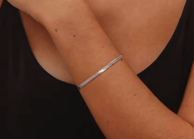 Stainless Steel Herringbone Bracelet - 17cm (Small/Medium)