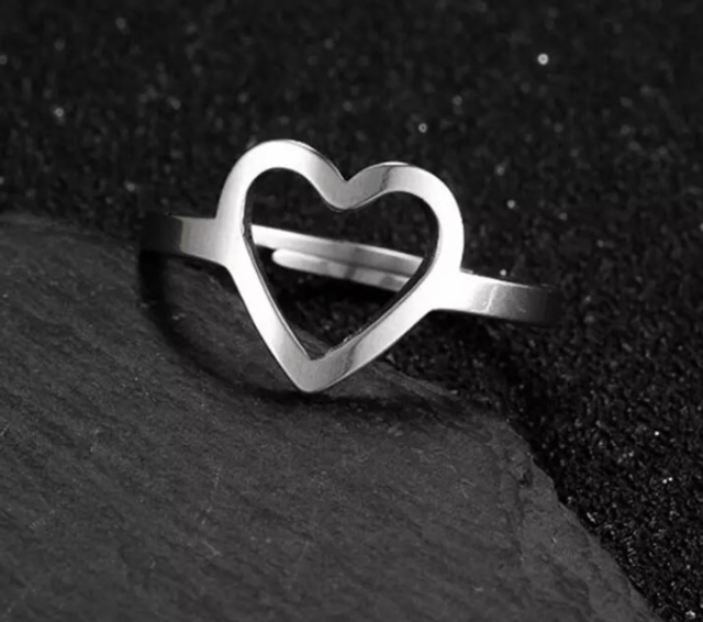 Heart Ring - Adjustable