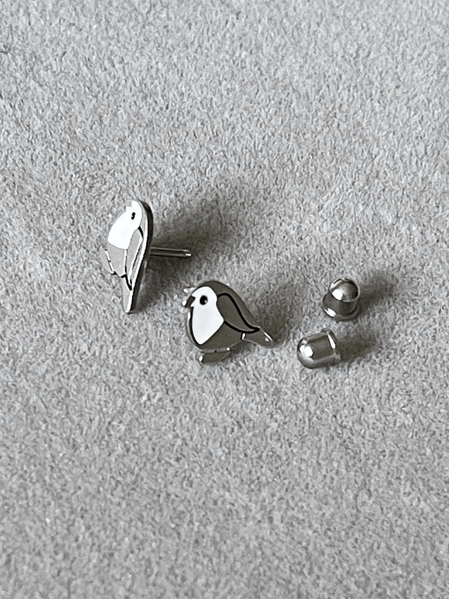 Bird Comfort Back Studs 