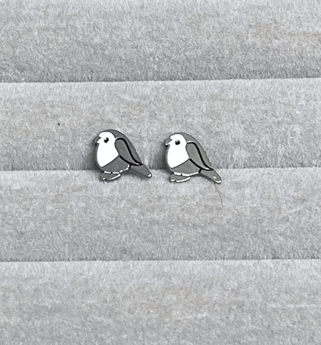 Bird Comfort Back Studs 