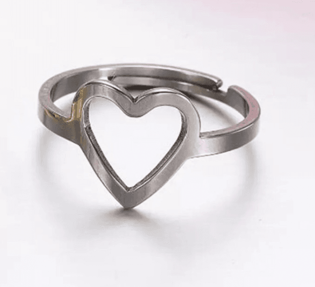 Heart Ring - Adjustable